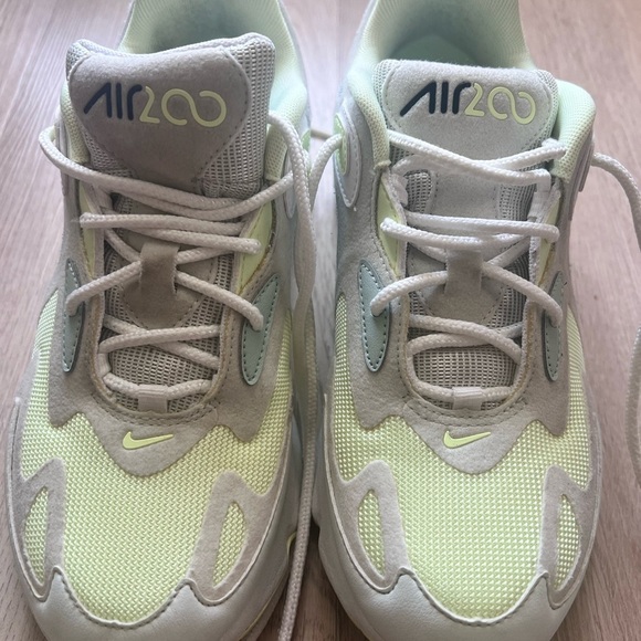 Nike Air Max 200 Pistachio FrostWomen's Sneakers Size 7 - Picture 10 of 10